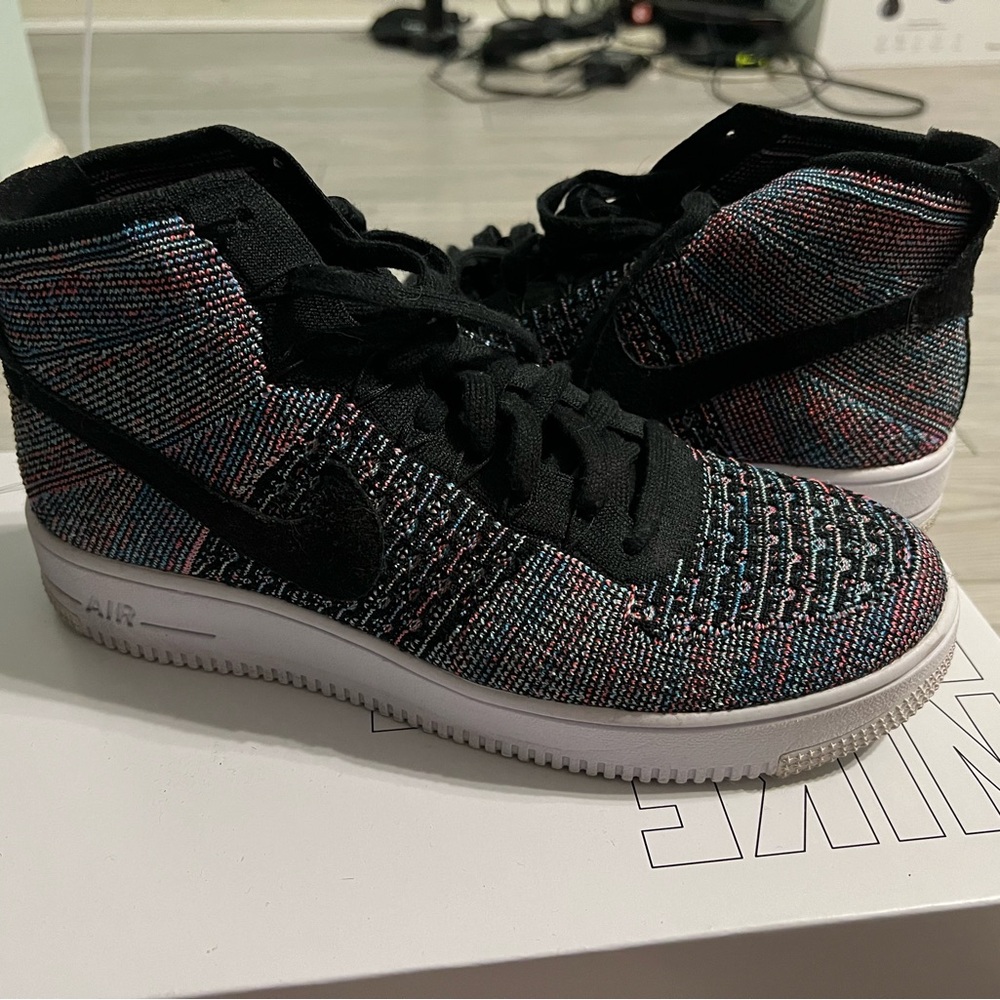 Nike Multicolor High-Top Sneakers